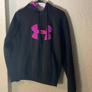 Black Under Armour Sweatshirt